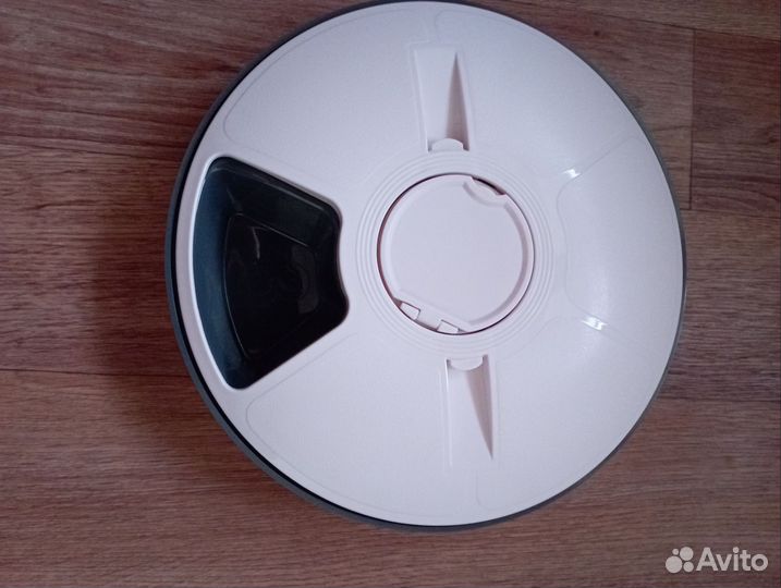 Автокармушка,корм Purina, лоток