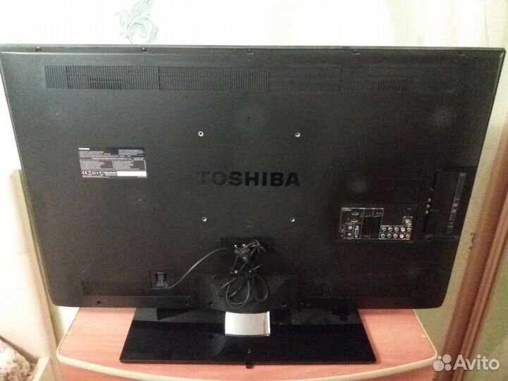 ЖК LED-телевизор Toshiba 42SL738R, full HD