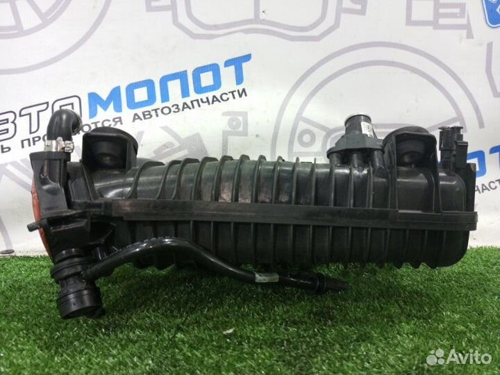 Коллектор впускной Mercedes-Benz C-Classe W204