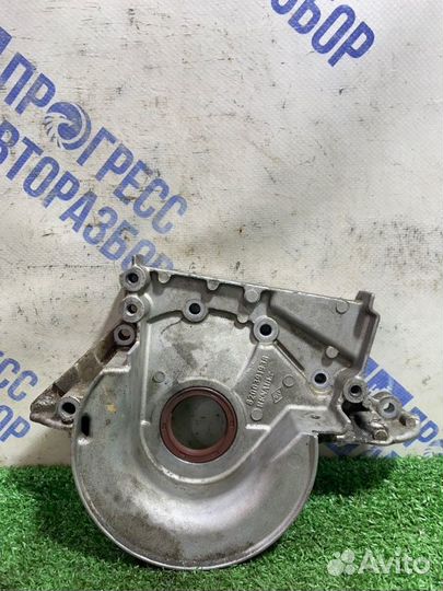 Крышка коленвала Renault Megane 2 седан 1.6 K4M812