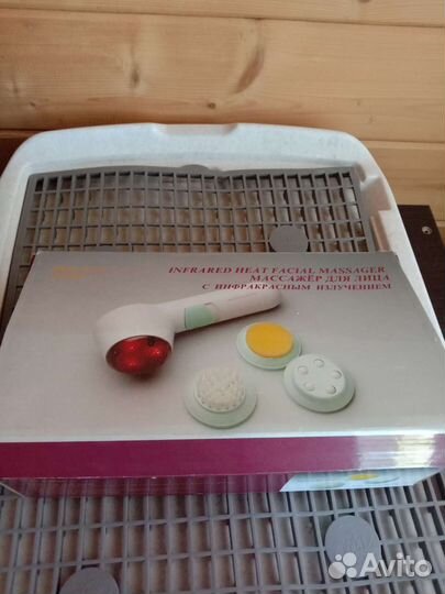 Массажер для лица