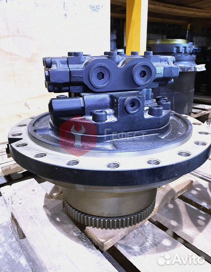 Гидромотор хода 401-00004