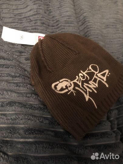 Шапка y2k ecko untld