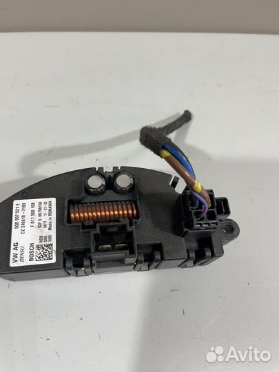 Резистор печки Шкода Октавия А7 Гольф 7