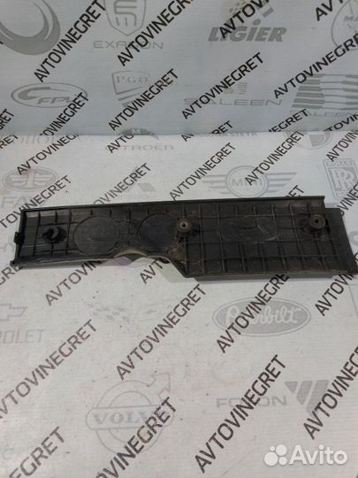 Крышка двигателя Hyundai Accent