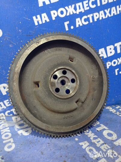 Маховик Hyundai Getz хэтчбек G4EA 2003