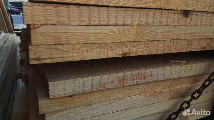 Сосновые доски, экологичный выбор для вашего дома