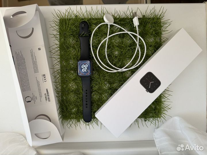 Часы apple watch 6 44 mm