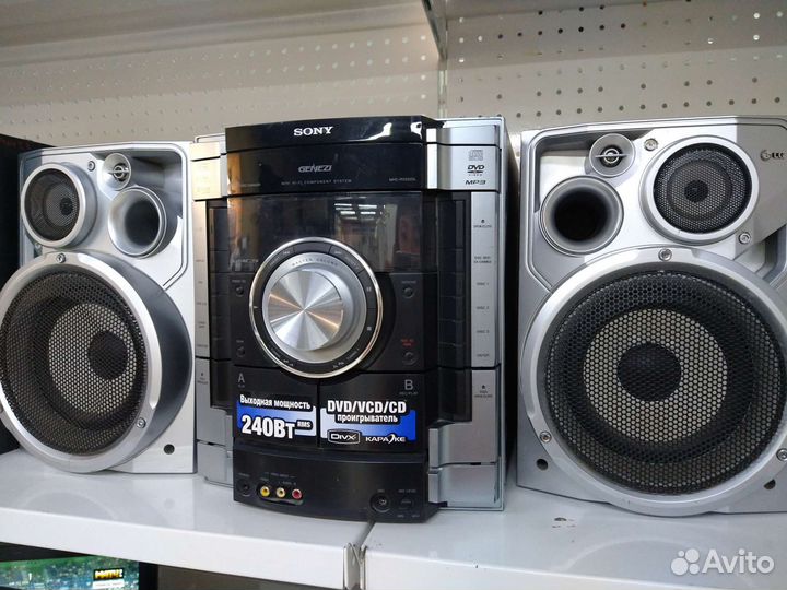 Музыкальный центр Sony