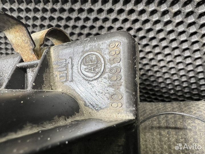 Корпус воздушного фильтра Opel Vectra B z16xe