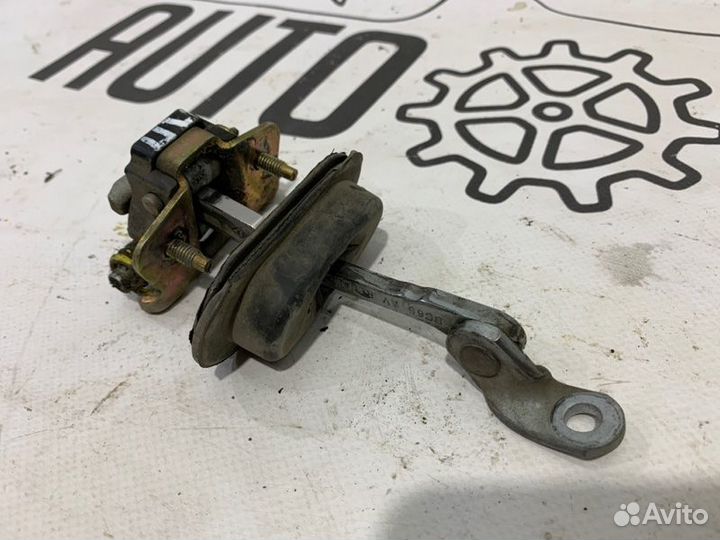 Ограничитель двери передний правый Renault Symbol