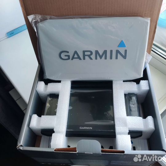 Garmin echomap UHD 92SV с датчиком