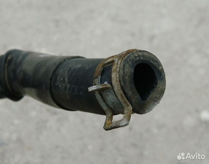 Трубка гур Chery Amulet