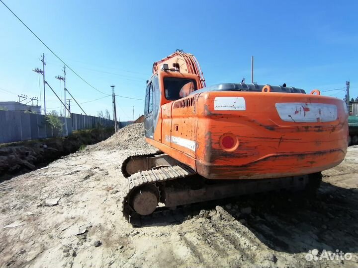 Гусеничный экскаватор DOOSAN DX225LCA, 2010