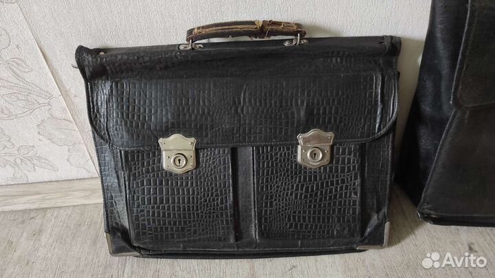 Чемоданы портфели СССР