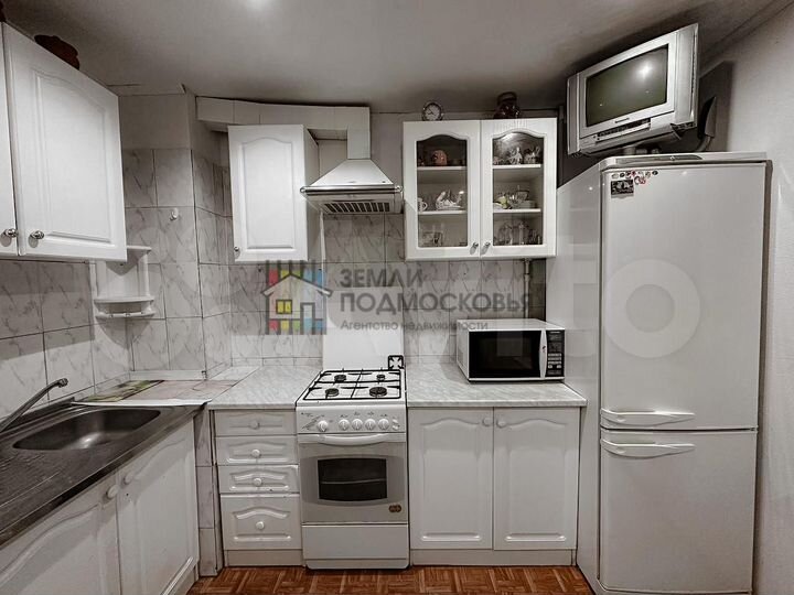 2-к. квартира, 53 м², 4/10 эт.