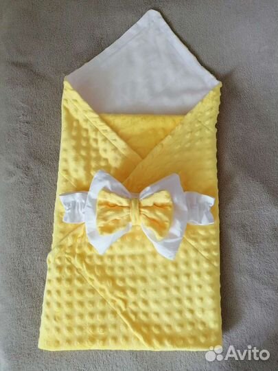 Одеяло-конверт.На выписку для новорожденных