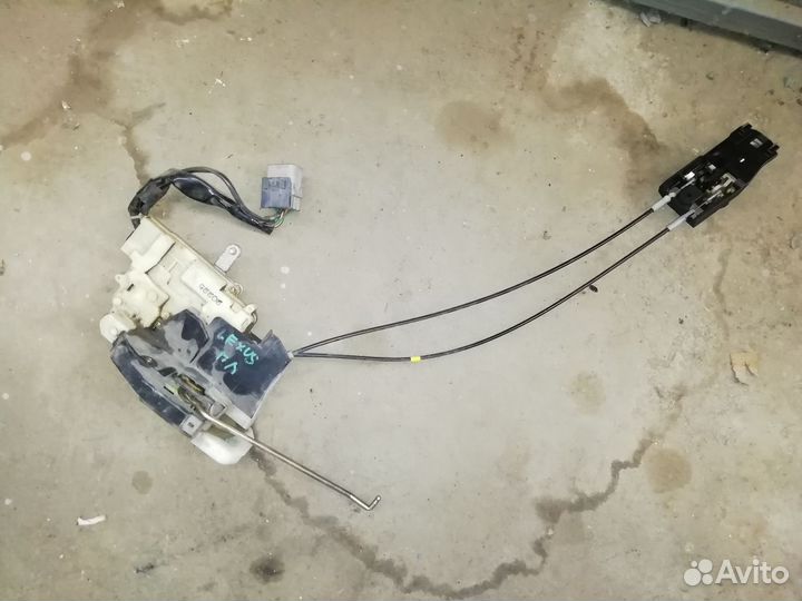 Замок передней левой Двери Lexus RX300