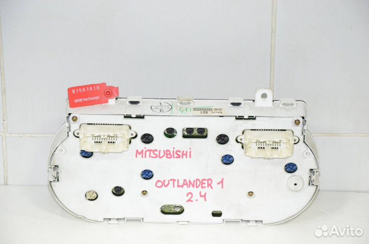 Панель щиток приборов приборная панель Mitsubishi