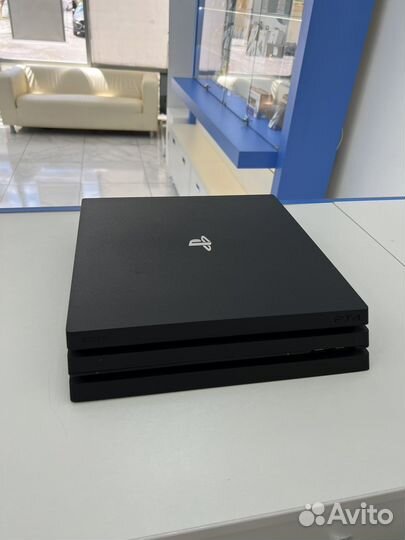 Sony PS4 pro 1tb