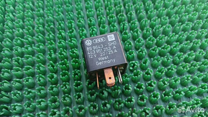 Реле 209 Audi A6 C4