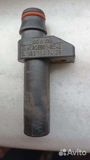 Датчик положения коленвала Мерседес W210