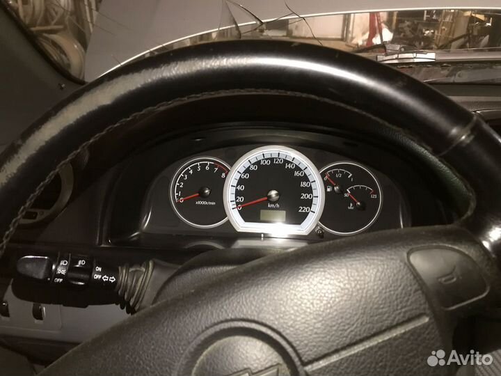 Щиток приборов Chevrolet Lacetti 1.6 МКПП