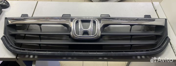 Решетка радиатора honda steram RN