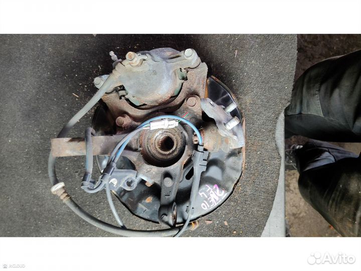 Ступица на toyota wish ZNE10 1ZZ