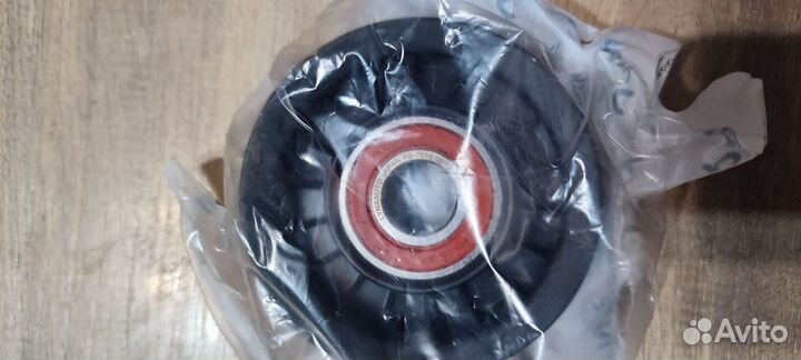 Направляющий ролик приводного ремня