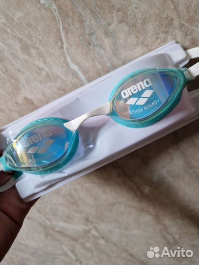 Очки арена новые