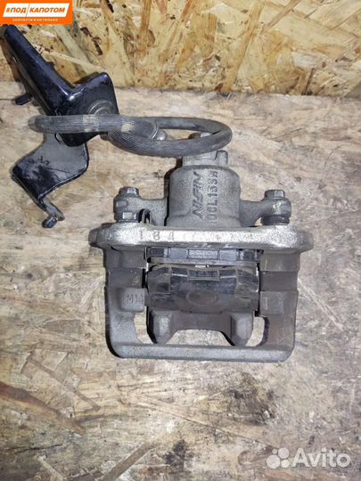 Суппорт тормозной задний правый Honda Accord 8