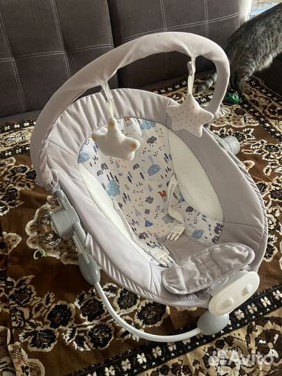 Шезлонг для новорожденных бу