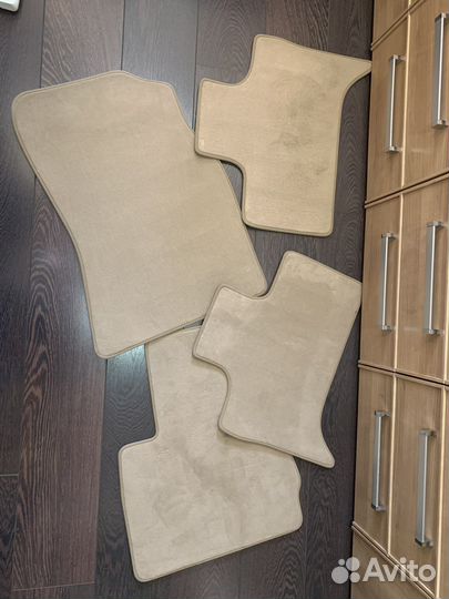 Оригинальные летние коврики на BMV