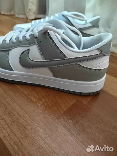 Кроссовки nike новые