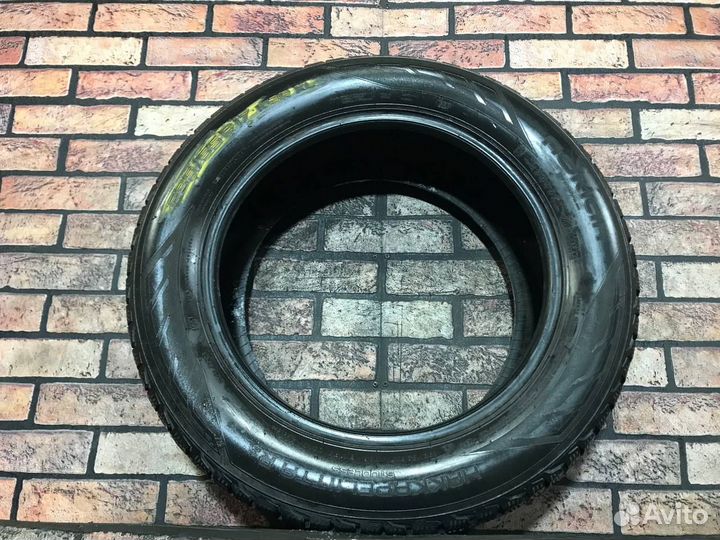Nokian Tyres Hakkapeliitta SUV 235/55 R17 103R