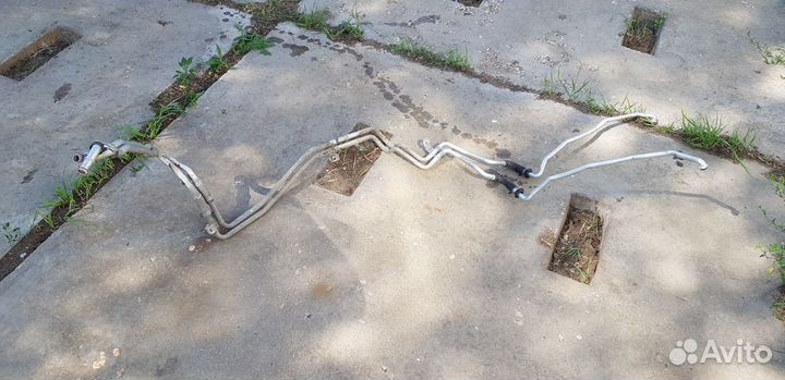 Audi A8 D4 Long 2011-2014 Трубка охлаждения