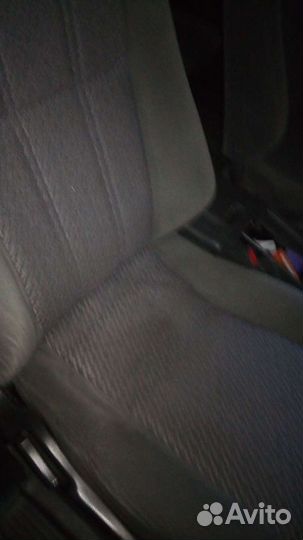 Продам сидения Isuzu bighorn