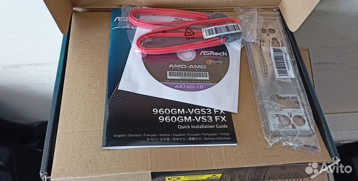 Материнская плата с процессор AM3 (AsRock 960GM)