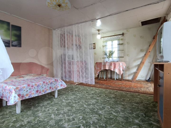 Дача 20 м² на участке 6 сот.