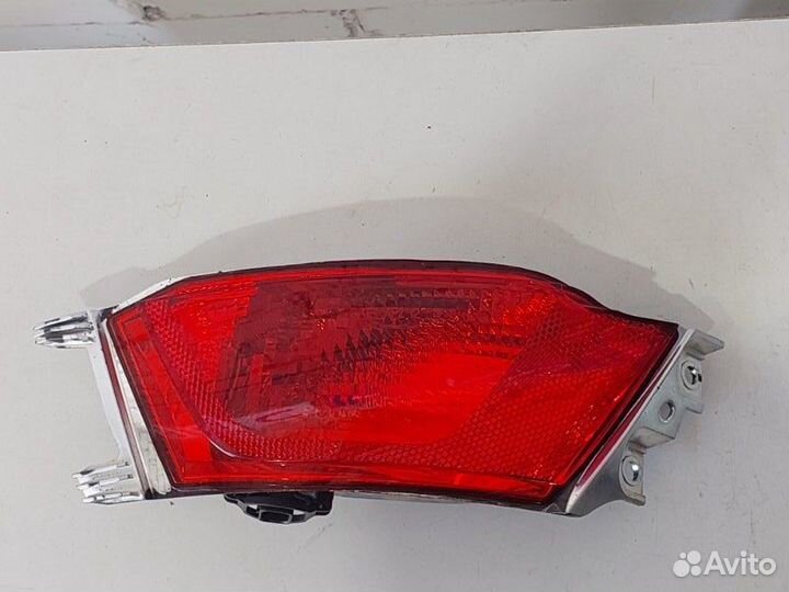 Фонарь противотуманный задний левый Land Rover