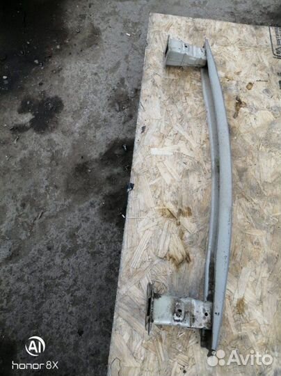 Усилитель бампера задний Skoda Fabia 2 BZG 199480