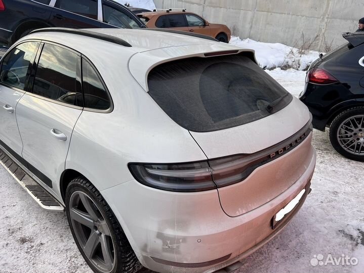 Крышка багажника и фонари Porshe macan