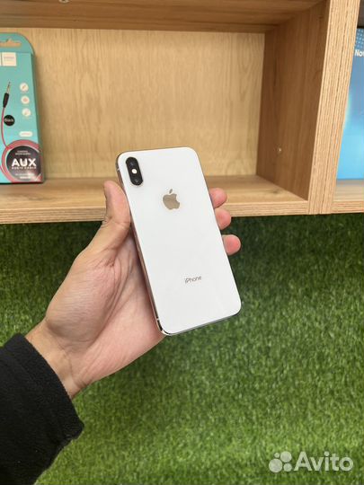 iPhone X, 256 ГБ