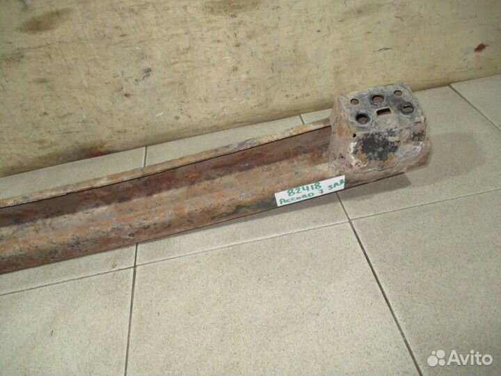 Усилитель заднего бампера Honda Accord 7