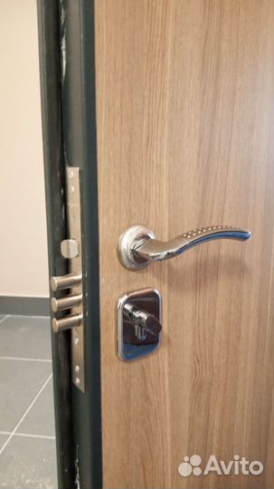 Замена дверных замков, вскрытие установка ремонт