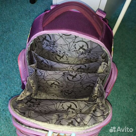 Рюкзак Hummingbird 1-4 класс