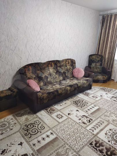 2-к. квартира, 54 м², 1/5 эт.