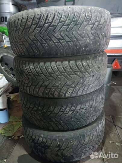 Nokian Tyres Hakkapeliitta 8 225/55 R18