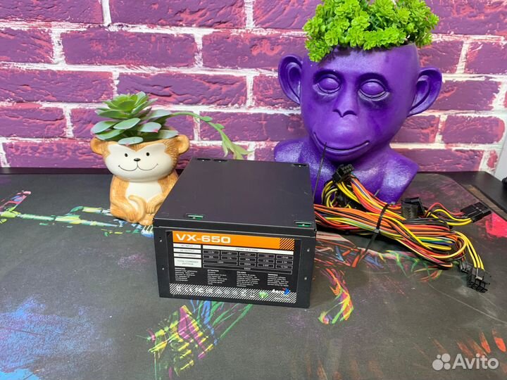 Блок питания Aero Cool VX650 8+8pin